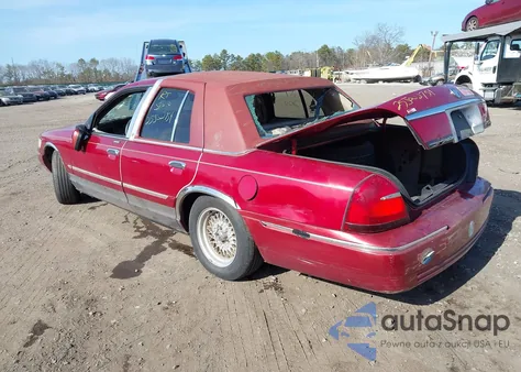 2001 Mercury Grand Marquis Gs z USA, uszkodzony, nr VIN 2MEFM74W91X701613